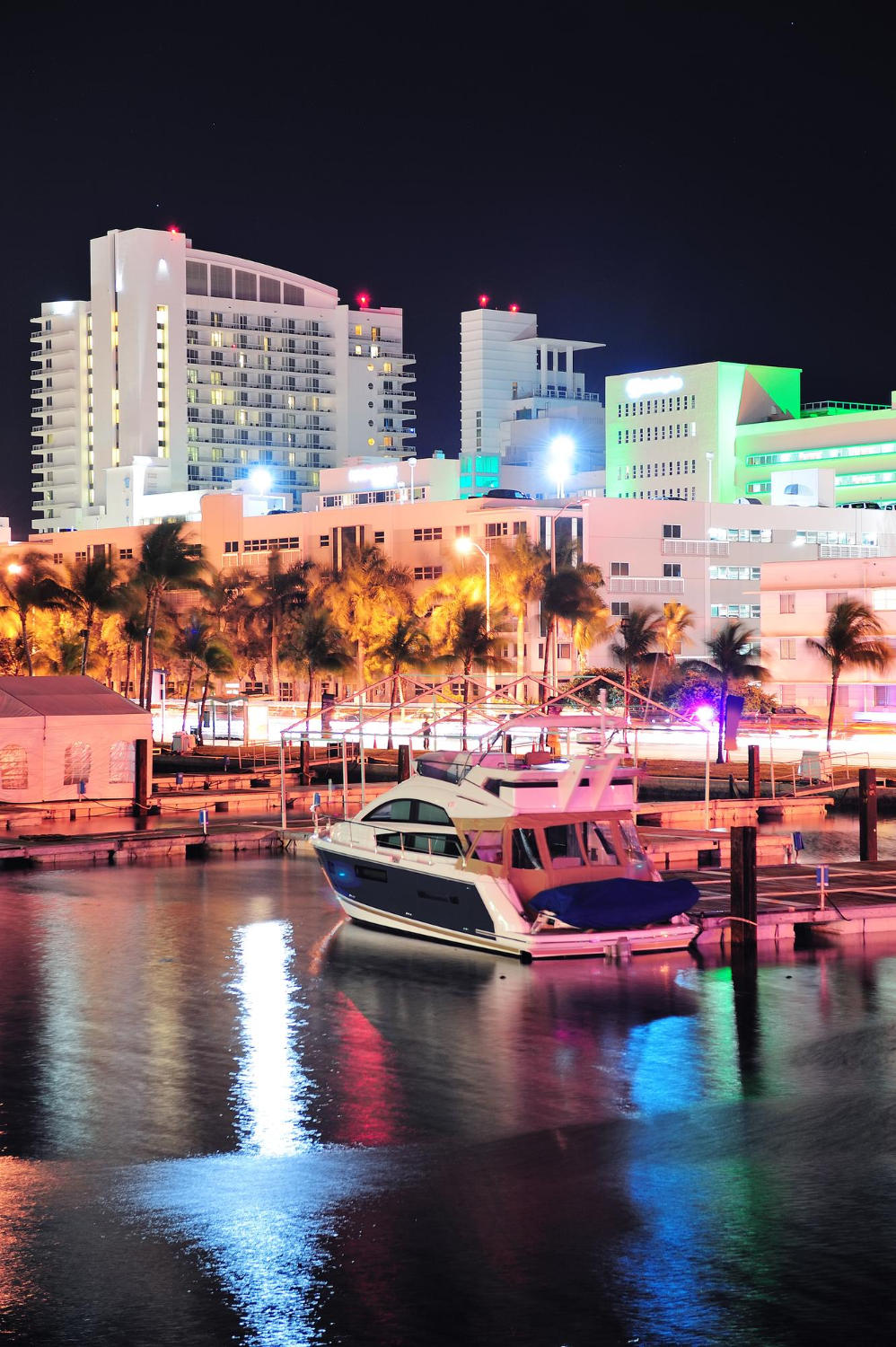 Fort Lauderdale cityscape — Elite Executive Limos professional chauffeur and limo service across Broward County and Fort Lauderdale-Hollywood International Airport (FLL)