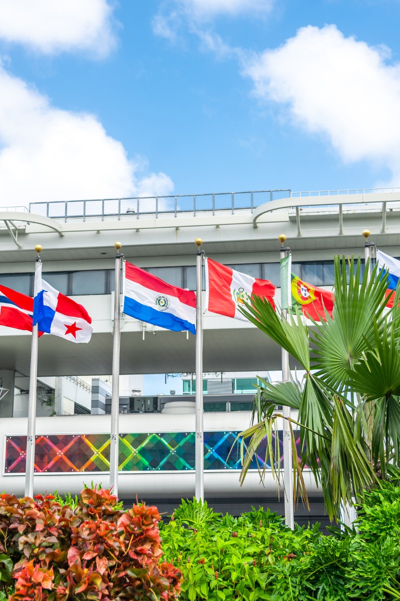 Miami International Airport (MIA)